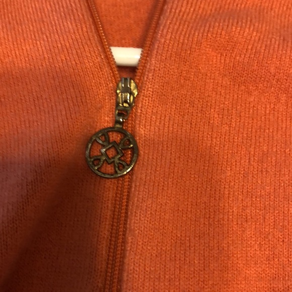 3 Acrylic Sweaters: 1 winter white, 1 blue, and 1 orange. Luxe brand - Picture 5 of 5